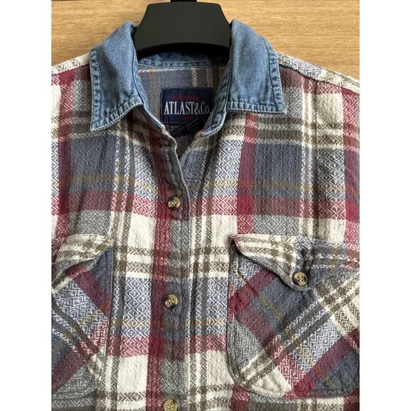 ATLAST & Co. Flannel Shirt Women’s Sz Small - Denim Accent Collar - Picture 5 of 6